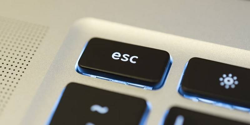 Tombol Esc Pada Keyboard